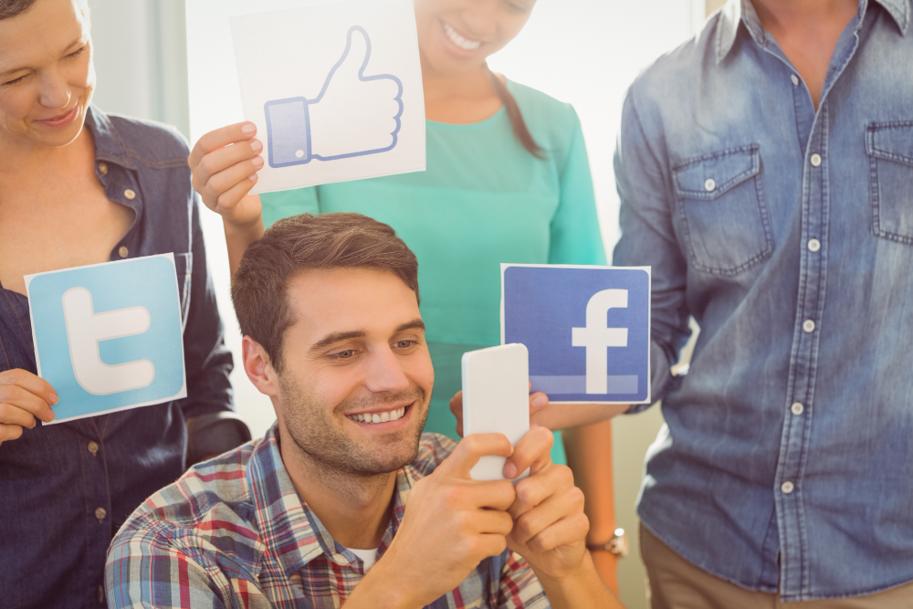 Postare Cum promovez o postare pe Facebook – TheClick.ro